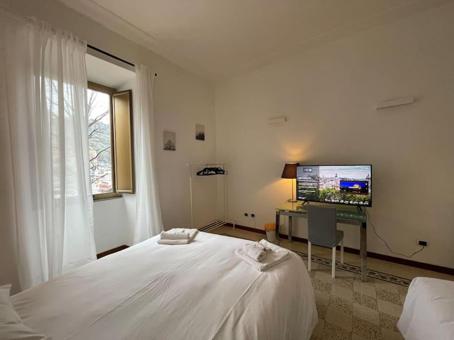 C&y Apt.prati - New-luxury Two Bedrooms Apartment